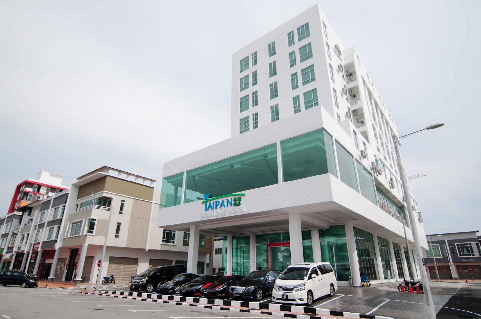 E-Red Hotel Melaka Exterior photo